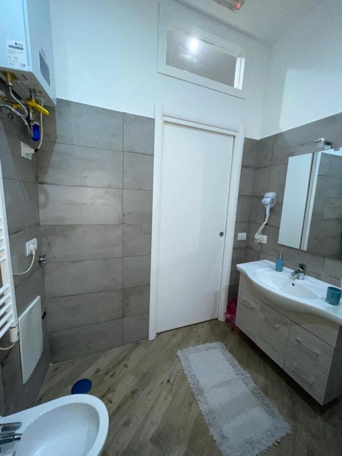 Dormire A Napoli Centro Holiday House Casa Vacanza Exteriör bild