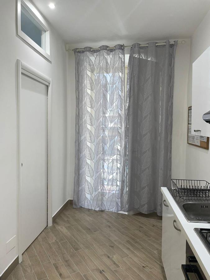 Dormire A Napoli Centro Holiday House Casa Vacanza Exteriör bild